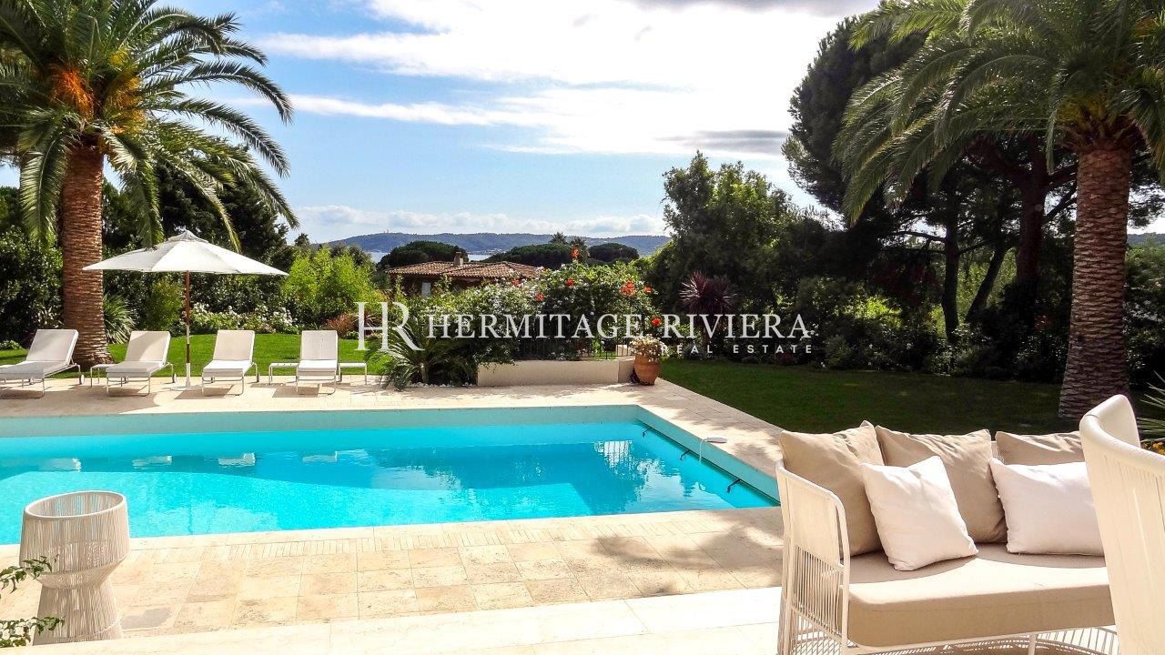 Prestigioso dominio protetto - Piscina - Vista mare (immagine 9)