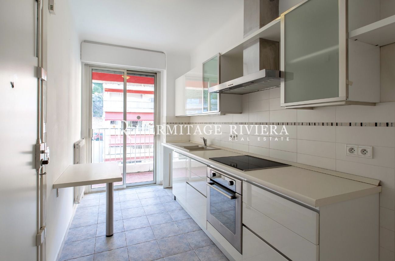 2 bedroom - Sea view - Terrace  (image 5)
