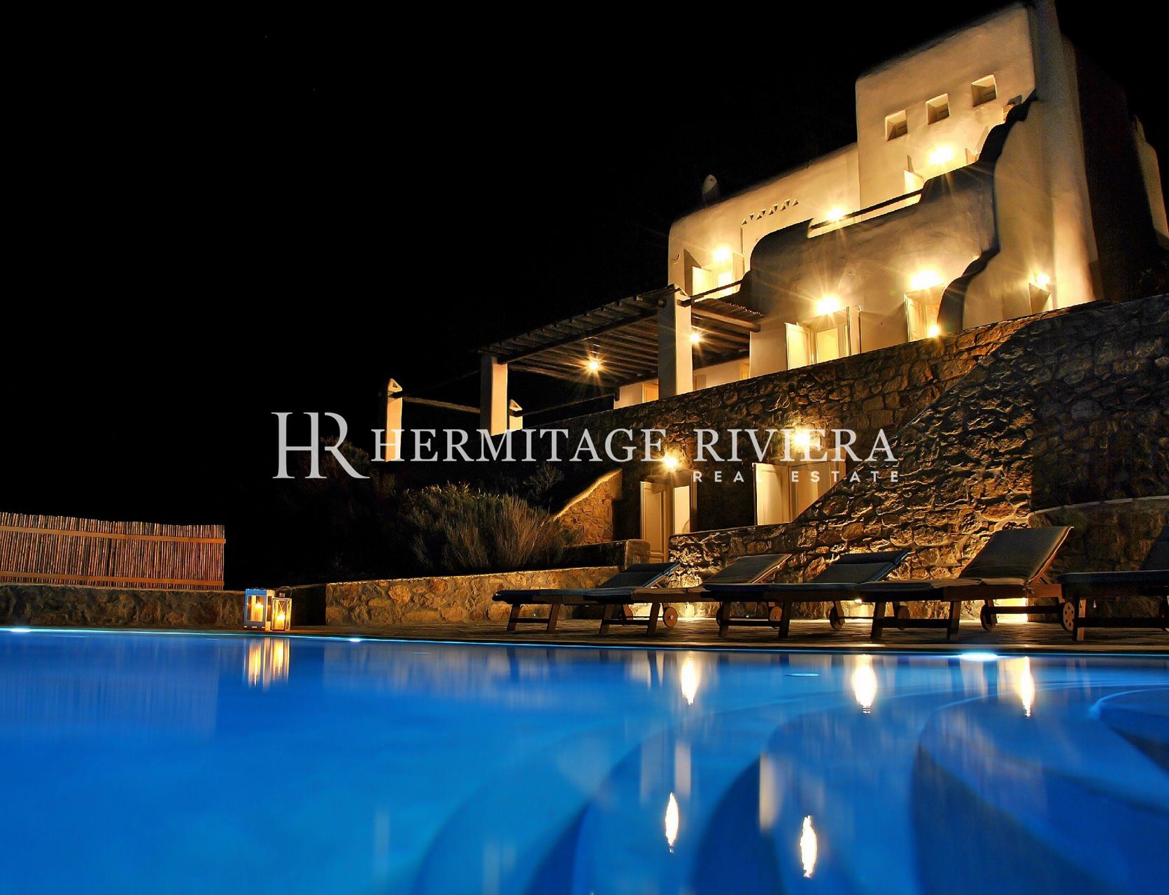 Villa greca perfettamente tradizionale con vista (immagine 22)