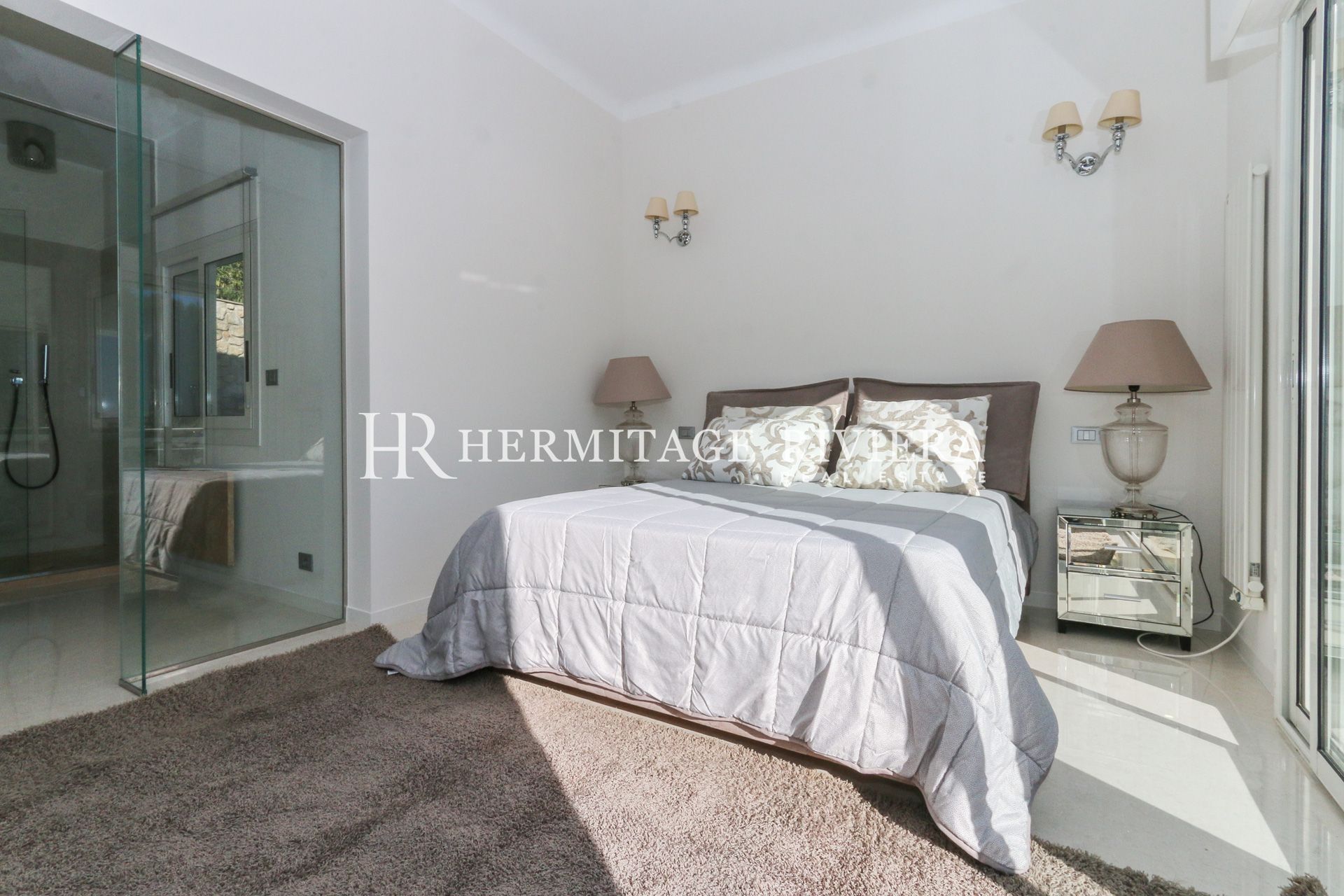 Contemporary villa - Sea view - Pool - Garage  (image 22)