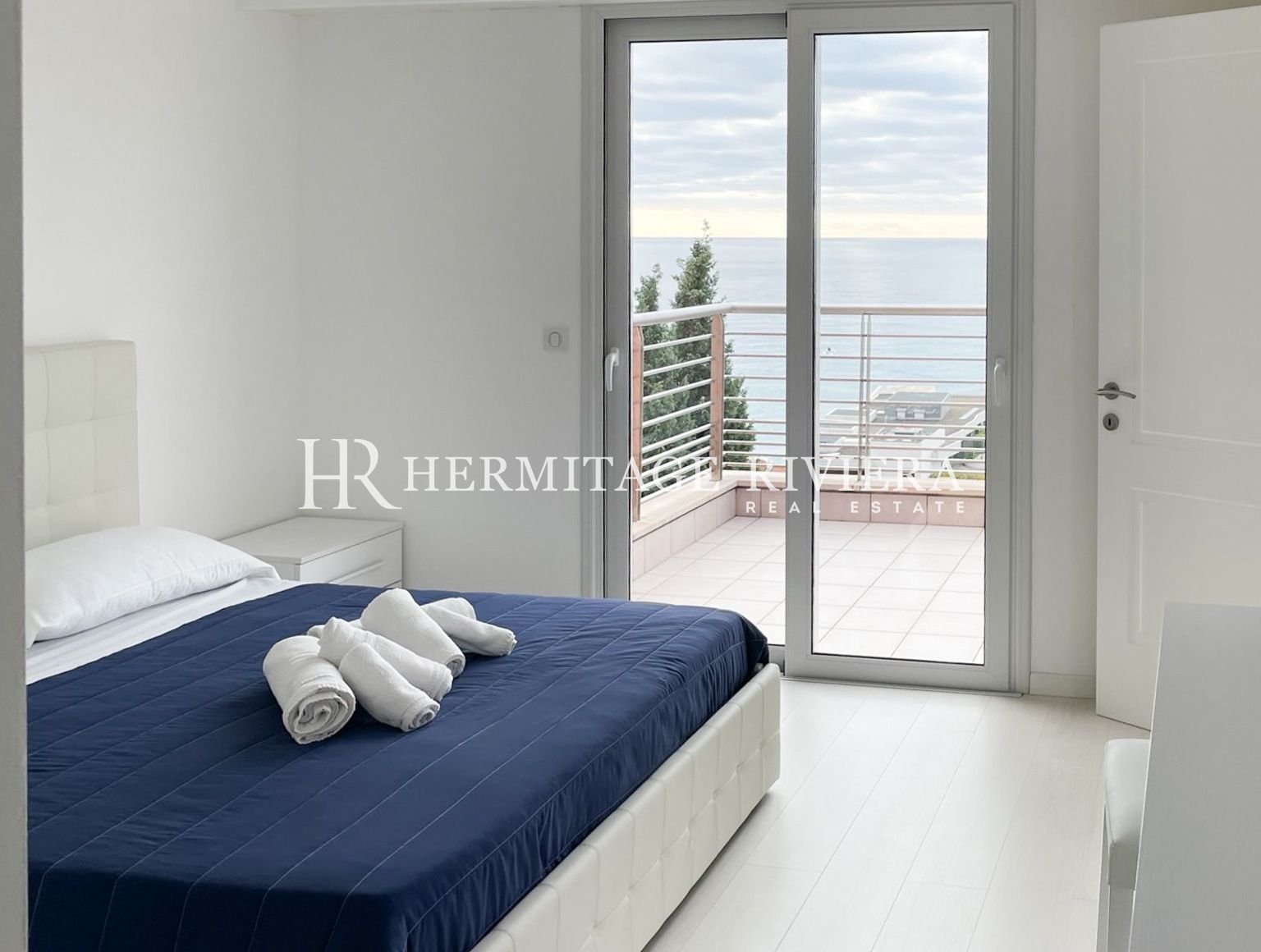 Penthouse i Menton Garavan Penthouse i nyere bolig (billede 7)