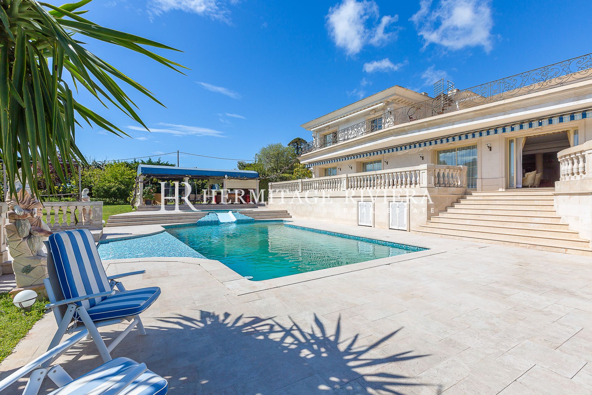 Exception prestigious property - Flat garden - Pool - Sea view  (image 9)