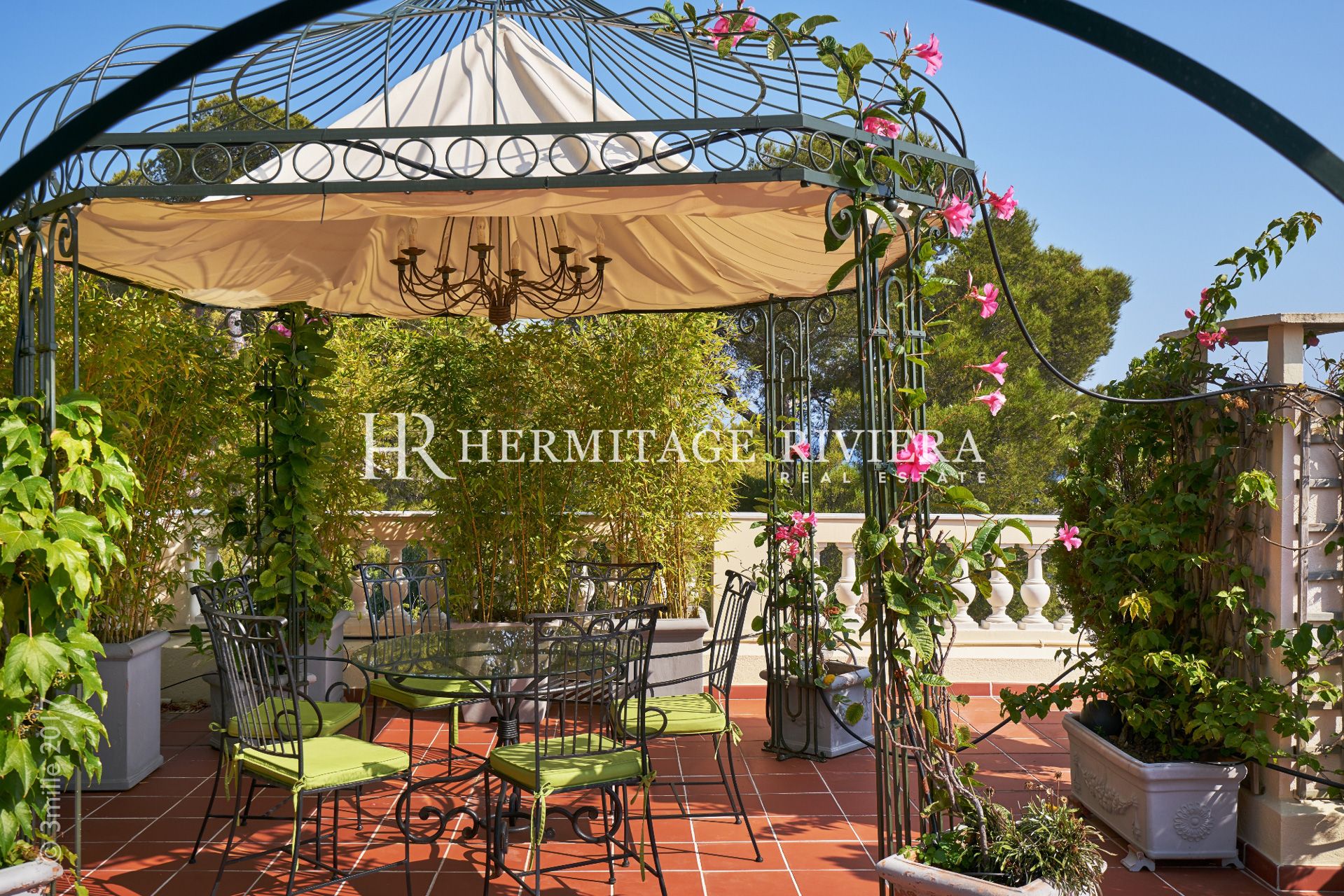 Stunning Belle Epoque villa - Sea view - Pool - Close to Mala Beach (image 13)