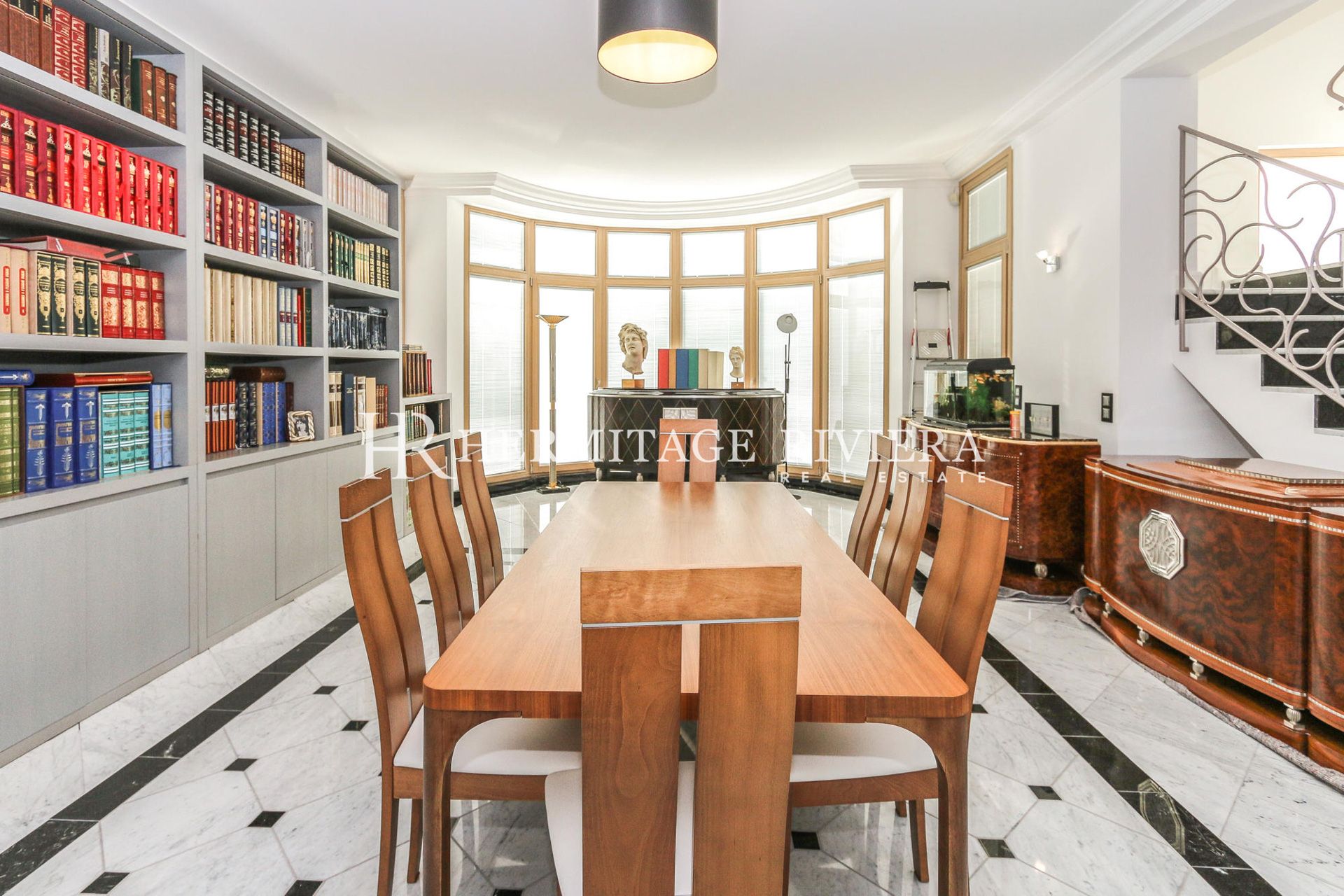 Property of two villas - Сlose Monaco - Sea views (image 10)