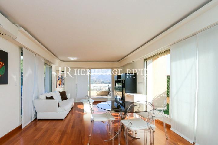 Penthouse with panoramic sea view (image 7)