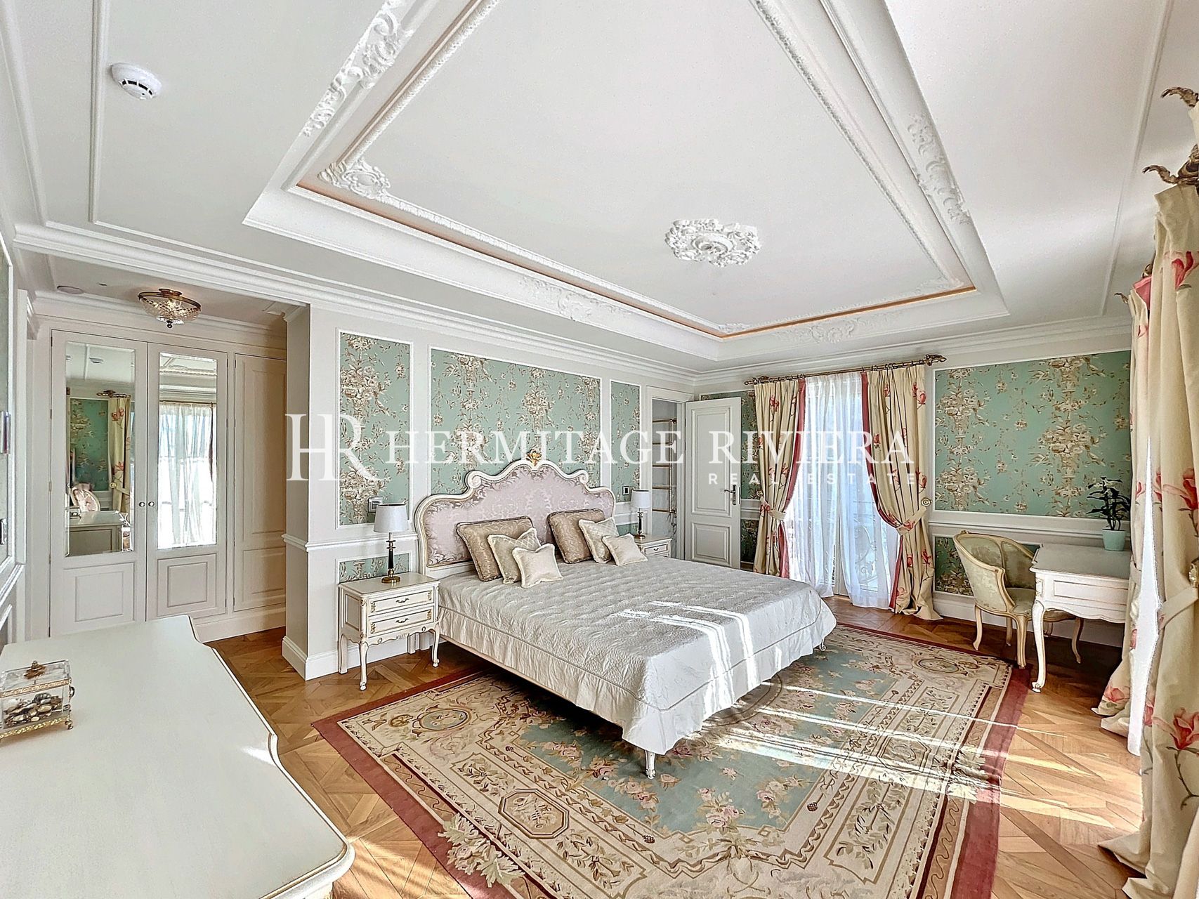 Magnificent Palace - Sea view - Tennis court - Pool (image 20)
