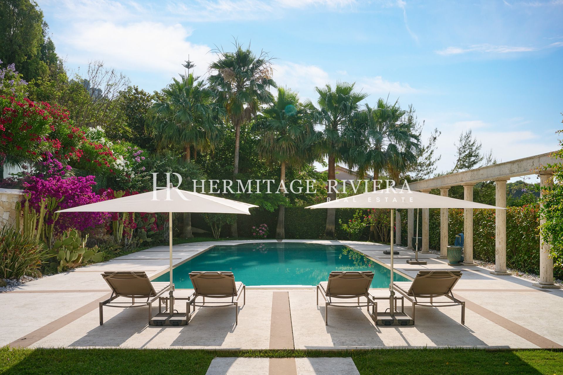 Владение из двух современных вилл - Вид на море - Бассейн (изображение 3)