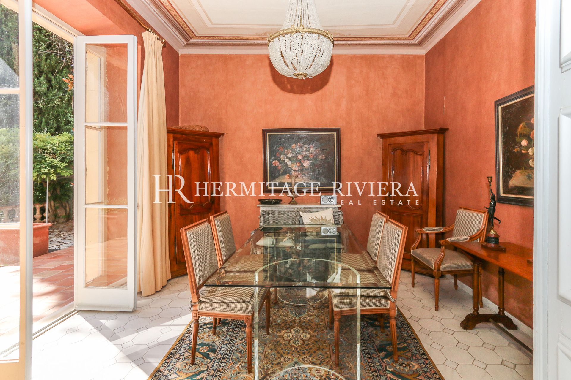 Affascinante villa di inizio secolo con foresteria e giardino botanico (immagine 12)