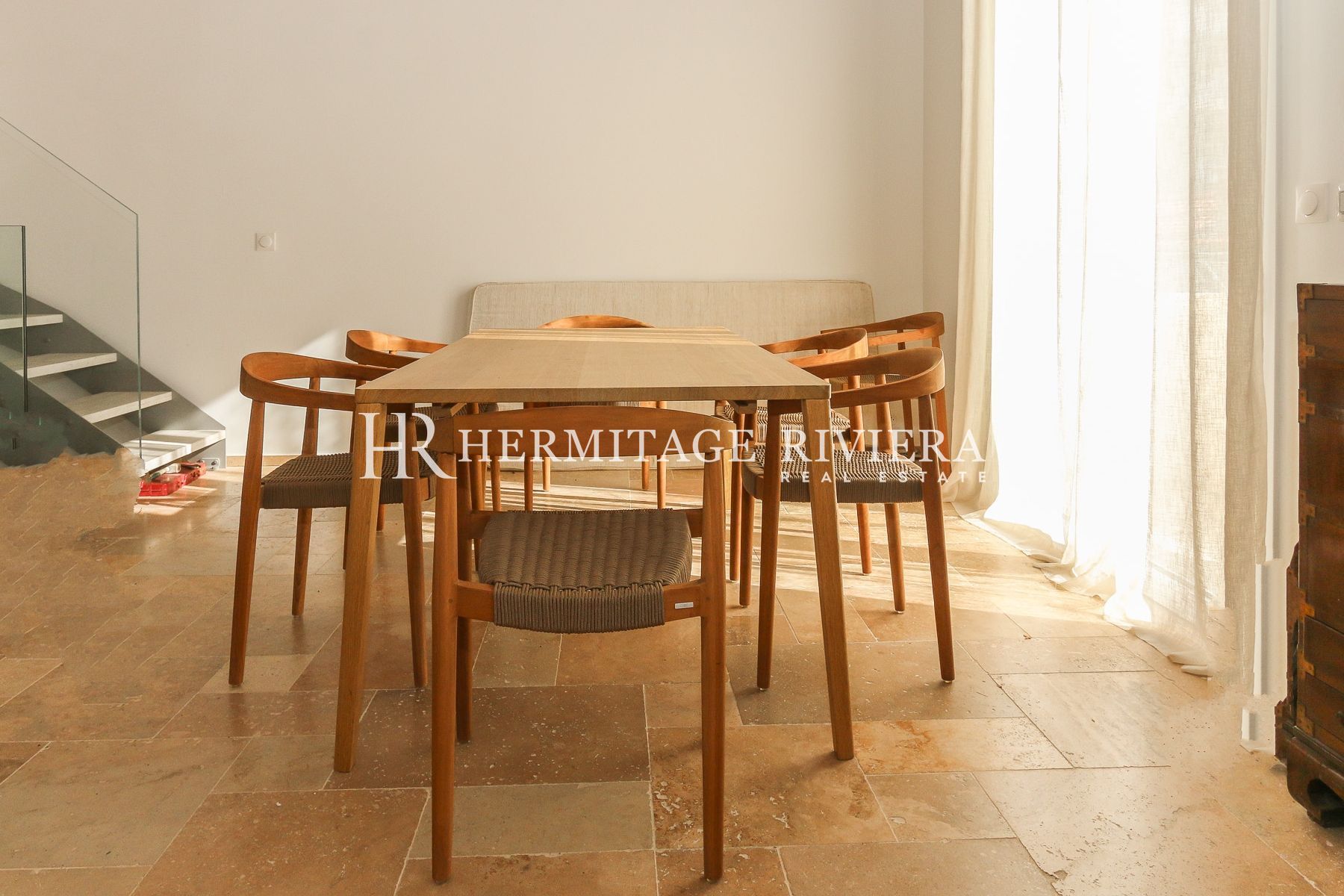 Villa reformada - Vista al mar - Cerca de playas (imagen 7)