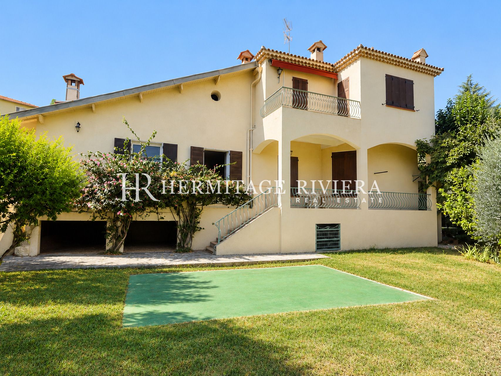 Villa in Villefranche-sur-Mer Col de Villefranche - Flat garden - Pool possible  (image 1)