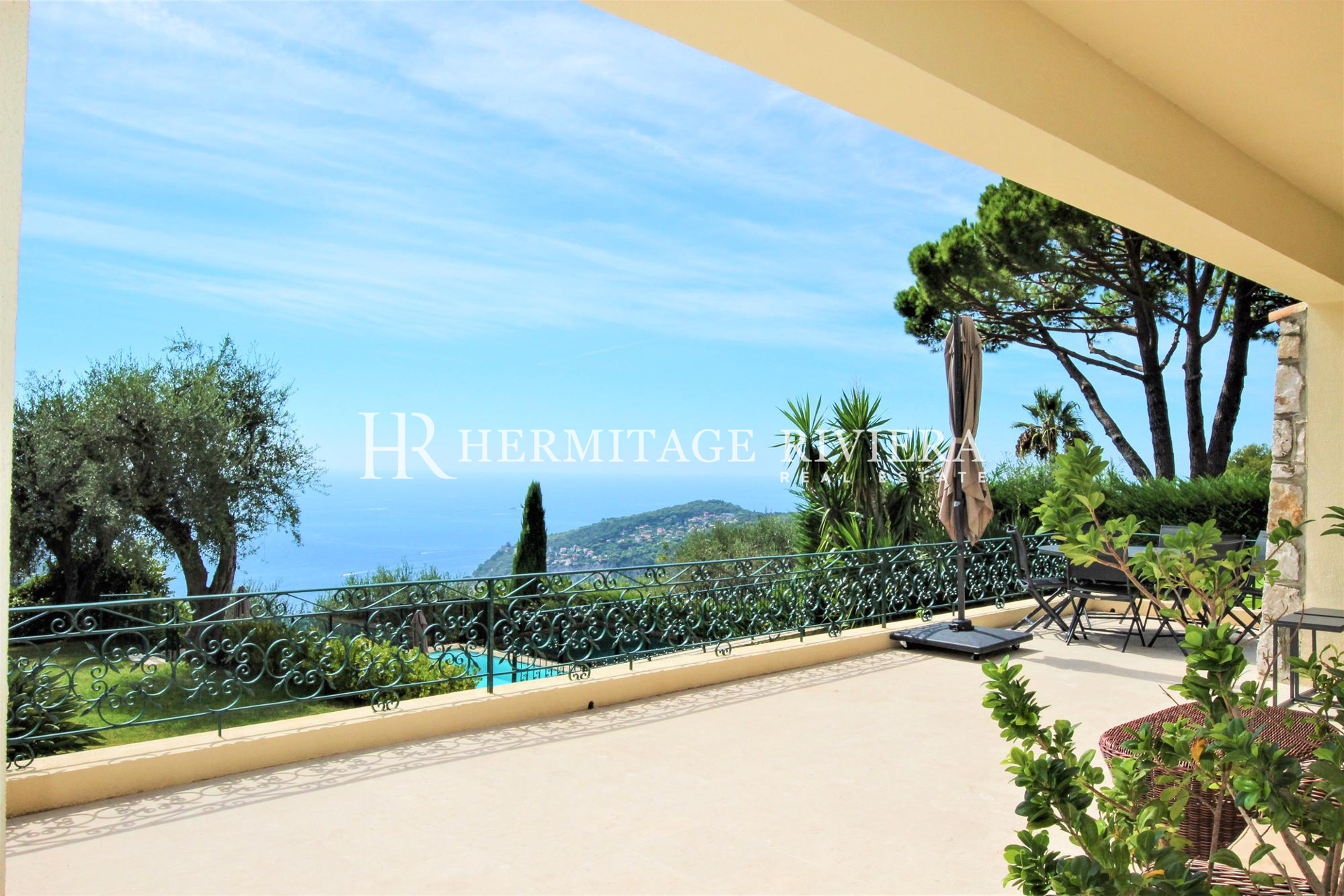 Outstanding property with panoramic view (image 3)