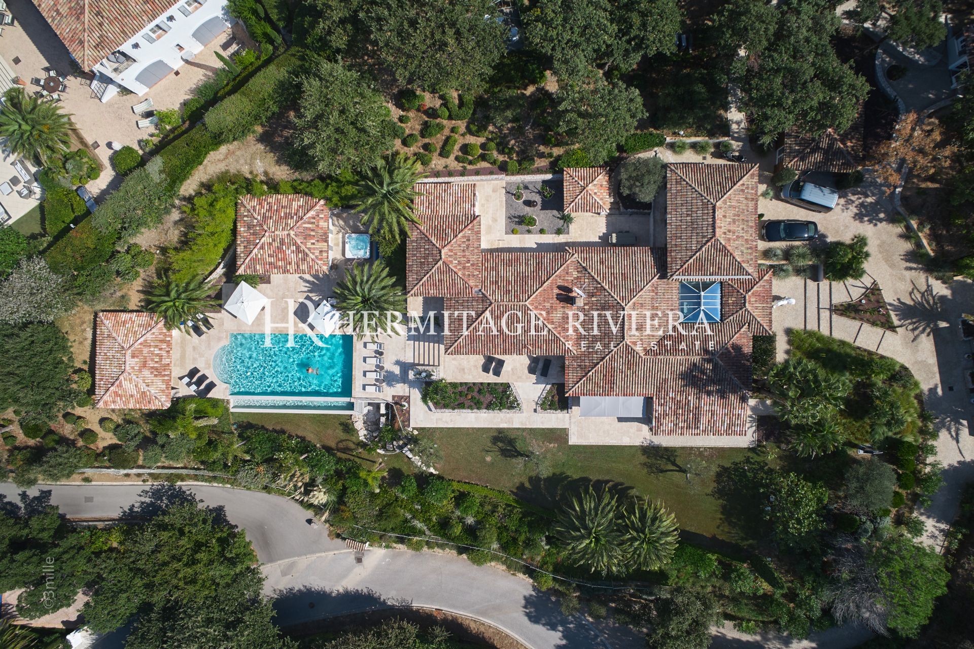 Amplia villa - Excepcionales vistas al mar - Piscina (imagen 31)