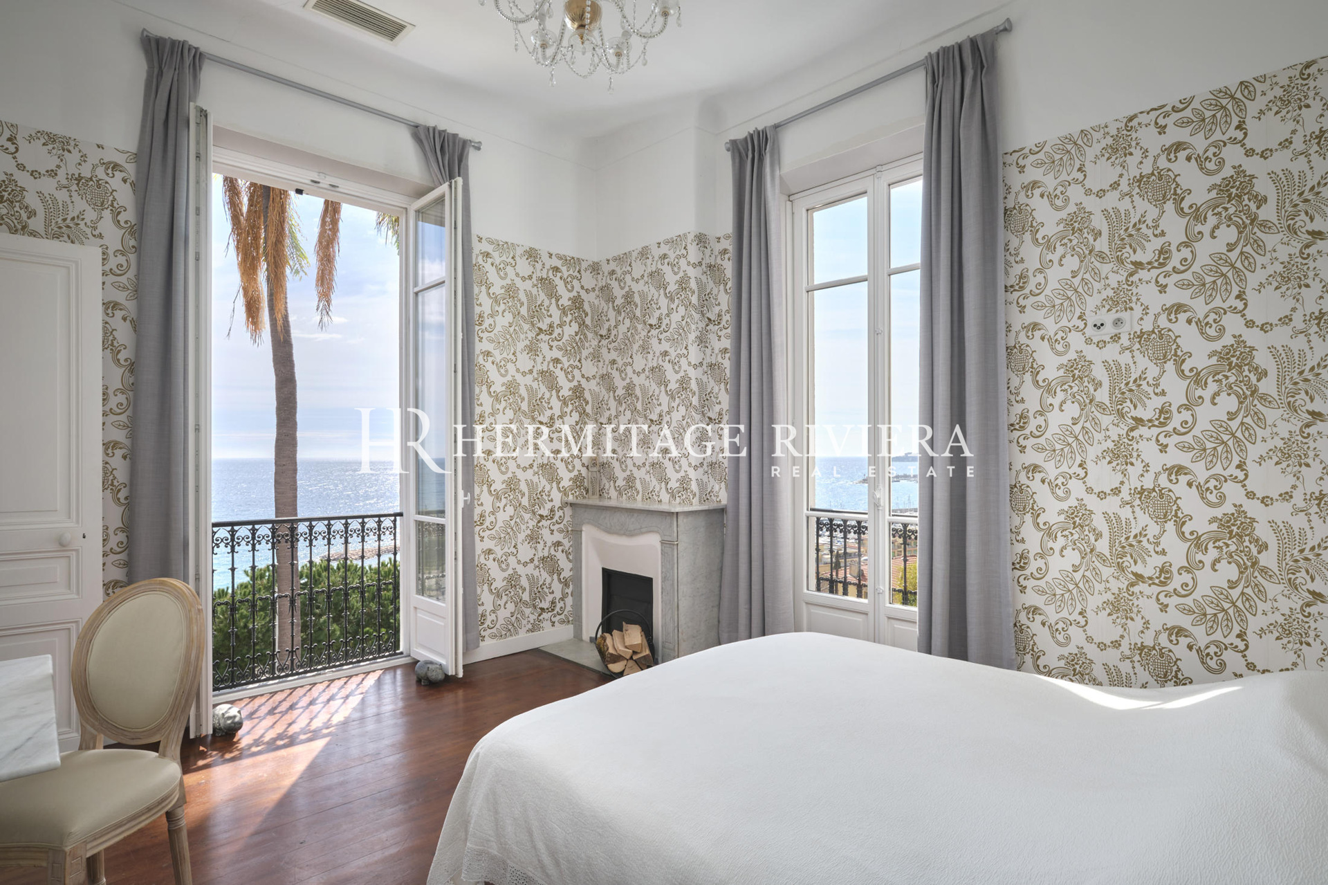 Belle Epoque villa with splendid views sea and Old town (image 15)