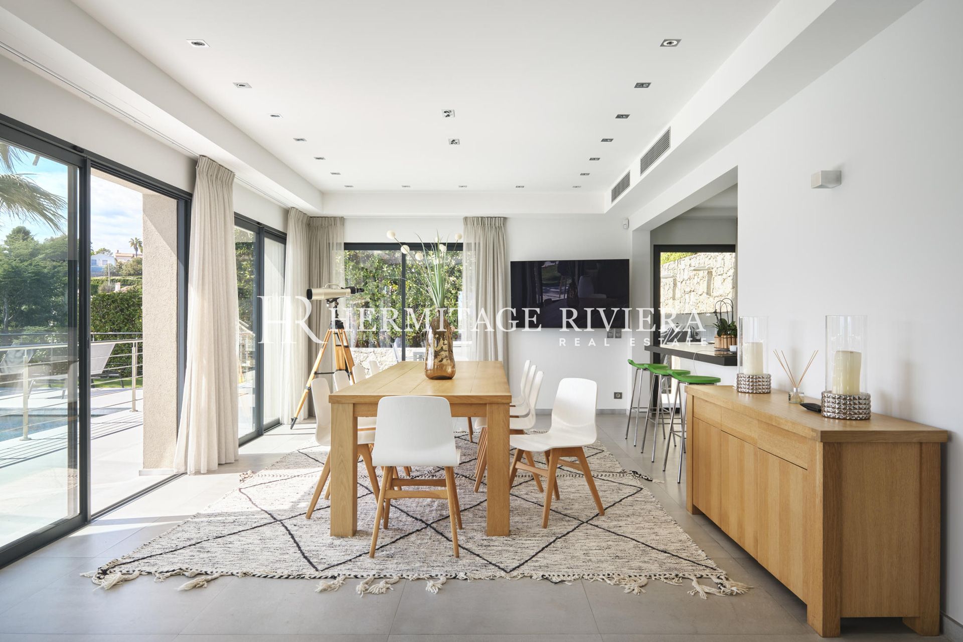 Modern with panoramic views (image 12)