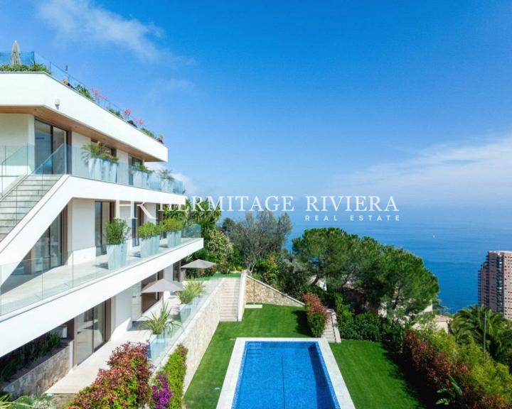 Luxury villa with view of Monaco (image 10)