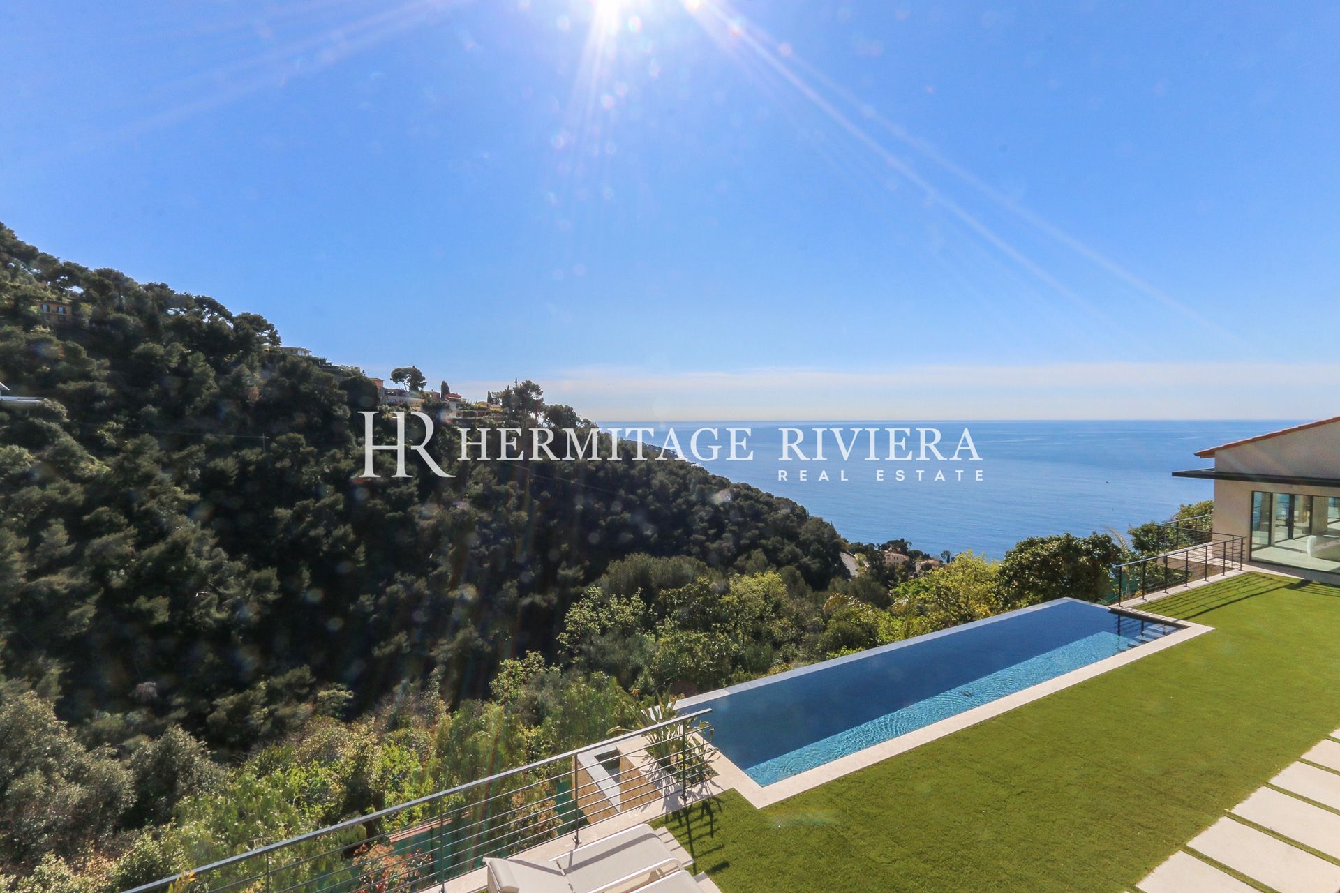Villa in Roquebrune-Cap-Martin New villa - sea view calme close Monaco (image 28)