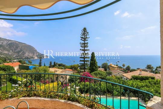 Villa with beautiful view close beach