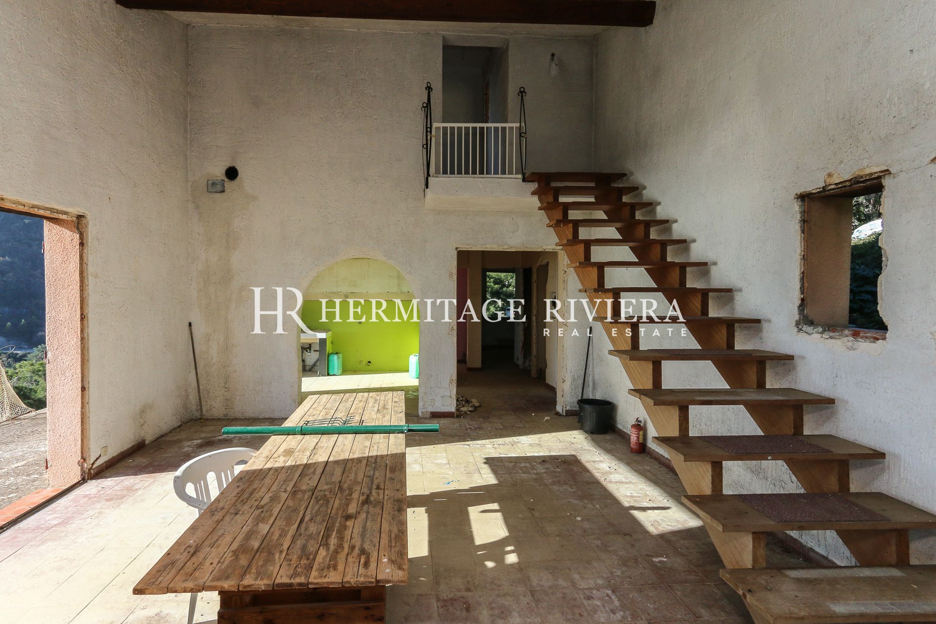 To renovate with permit - Sea view (image 10)