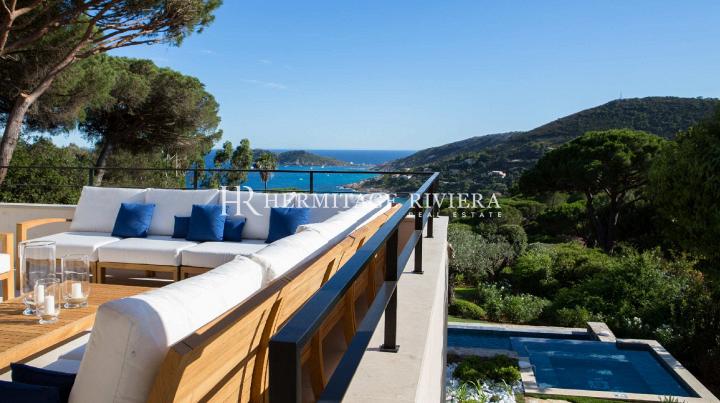 Villa with private pool in gated domain close Pampelonne beaches (image 3)