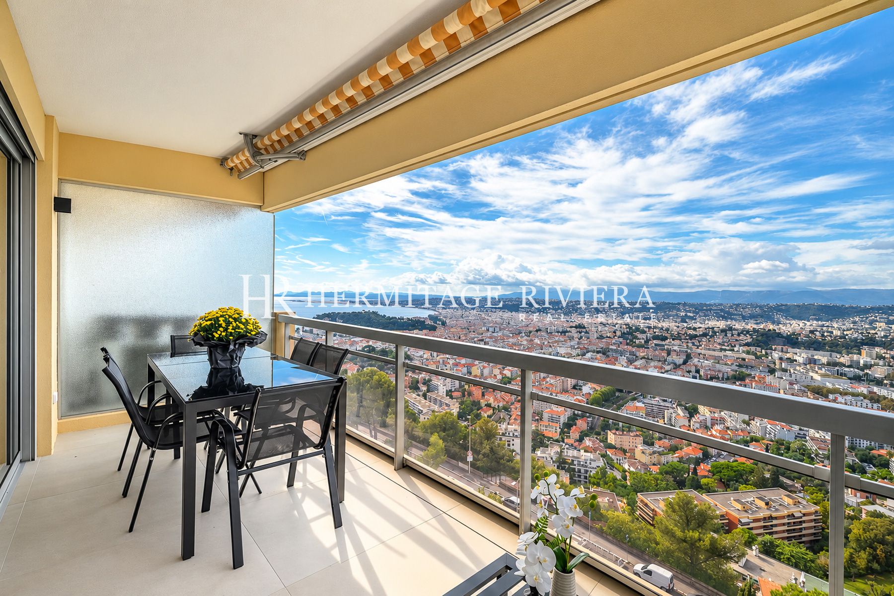 Penthouse i Nice Mont Boron Eksepsjonell leilighet toppetasje fantastisk havutsikt (bilde 2)