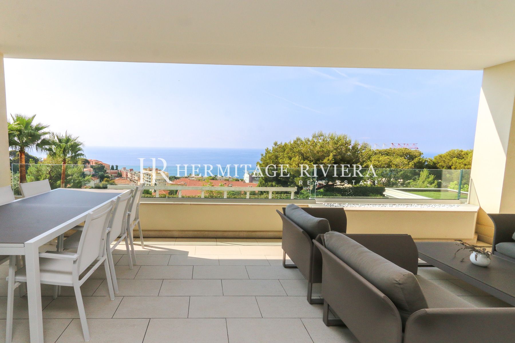 Property of two modern villas - Sea views - Pool (image 10)