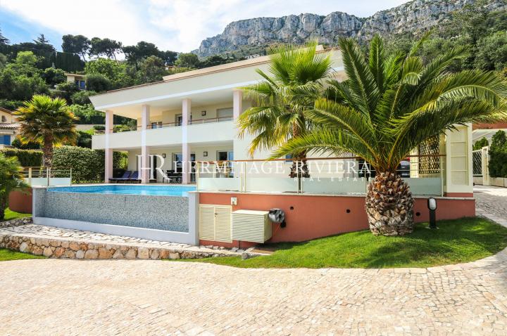 Contemporary villa close to Monaco (image 19)