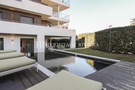4-room apartment with private pool in a luxury residence