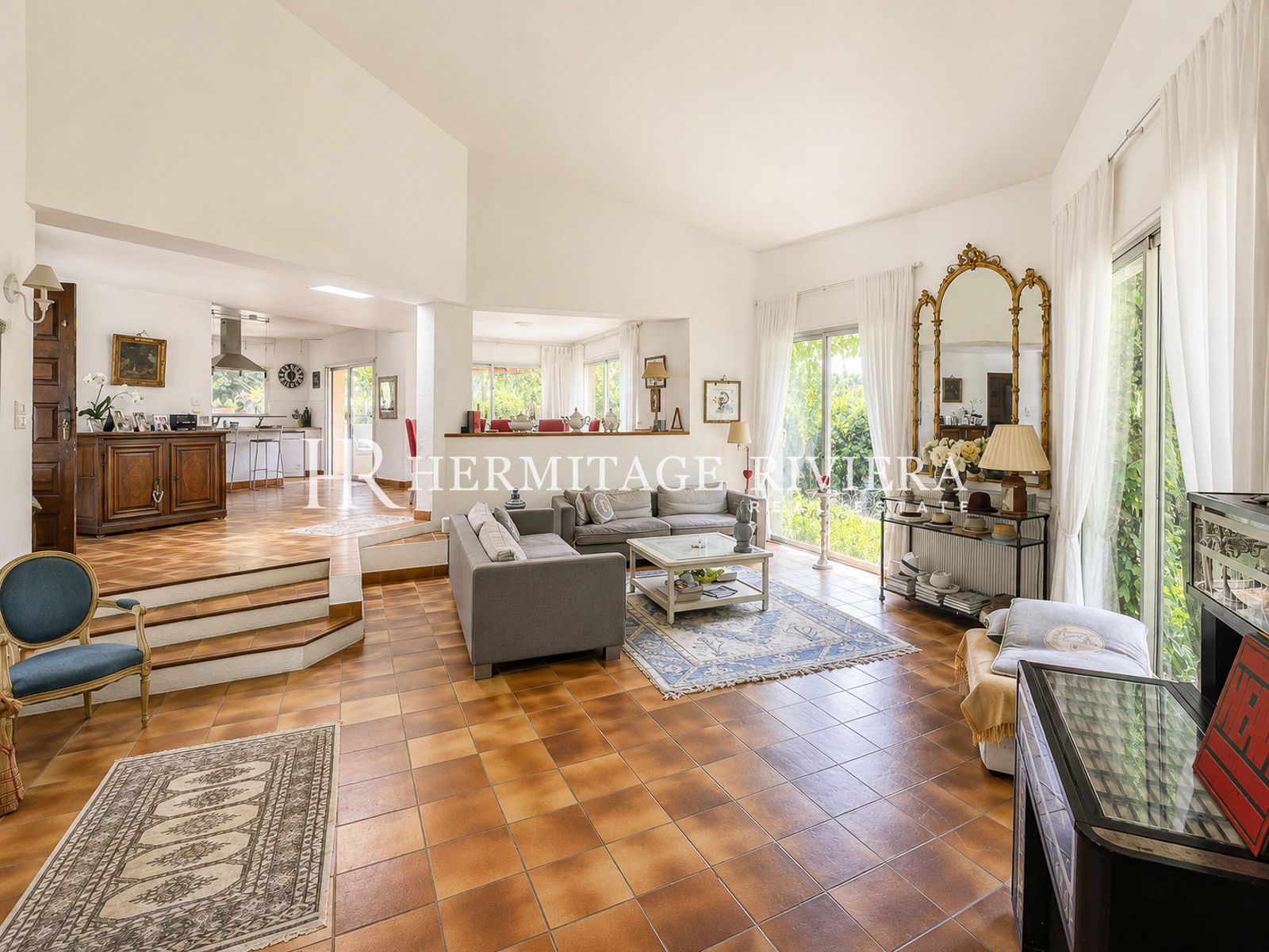 Villa i Vence Romslig hjem på rolig, flat og stor tomt (bilde 6)