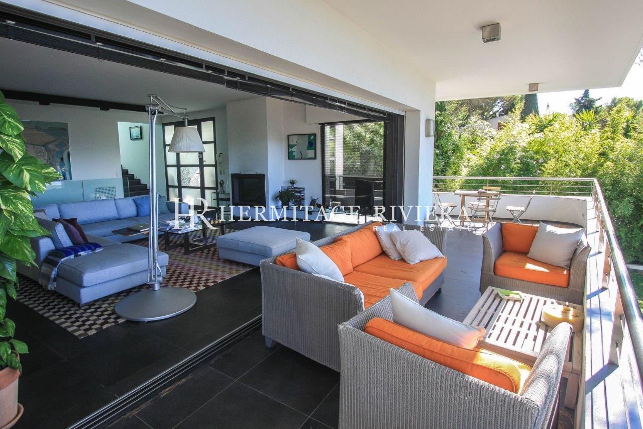 Villa contemporaine avec vue féerique mer (image 6)