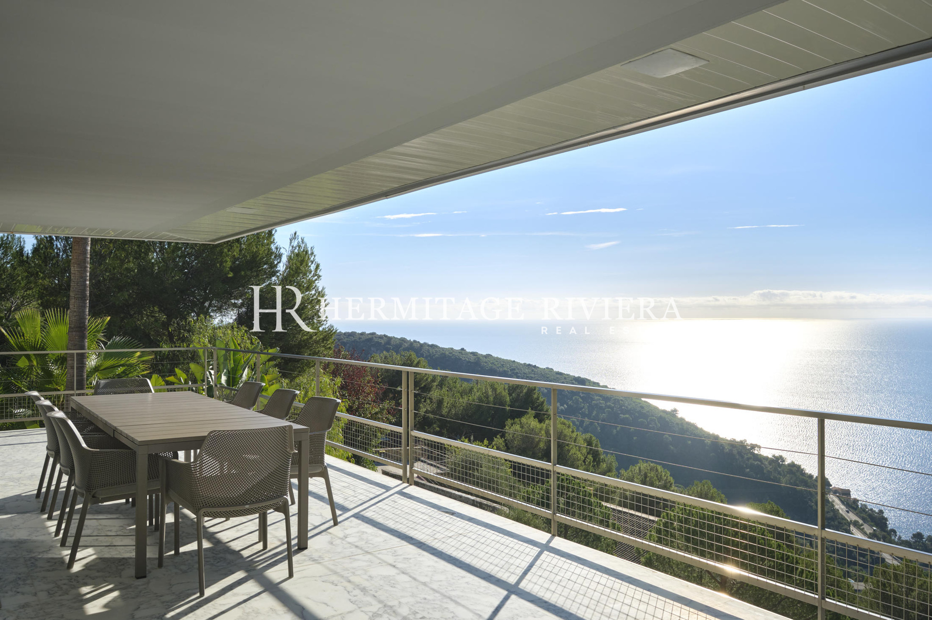 Modern villa in secure domain close Monaco (image 17)