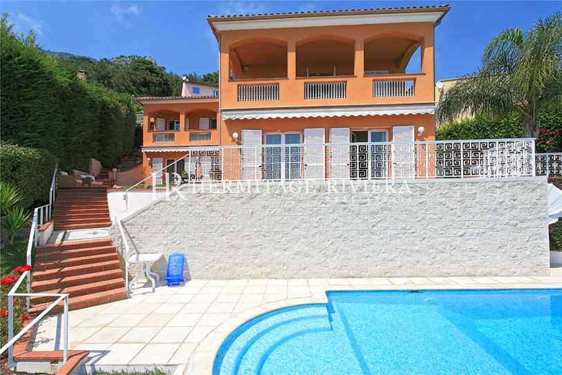 Splendid villa with views of Monaco (image 4)