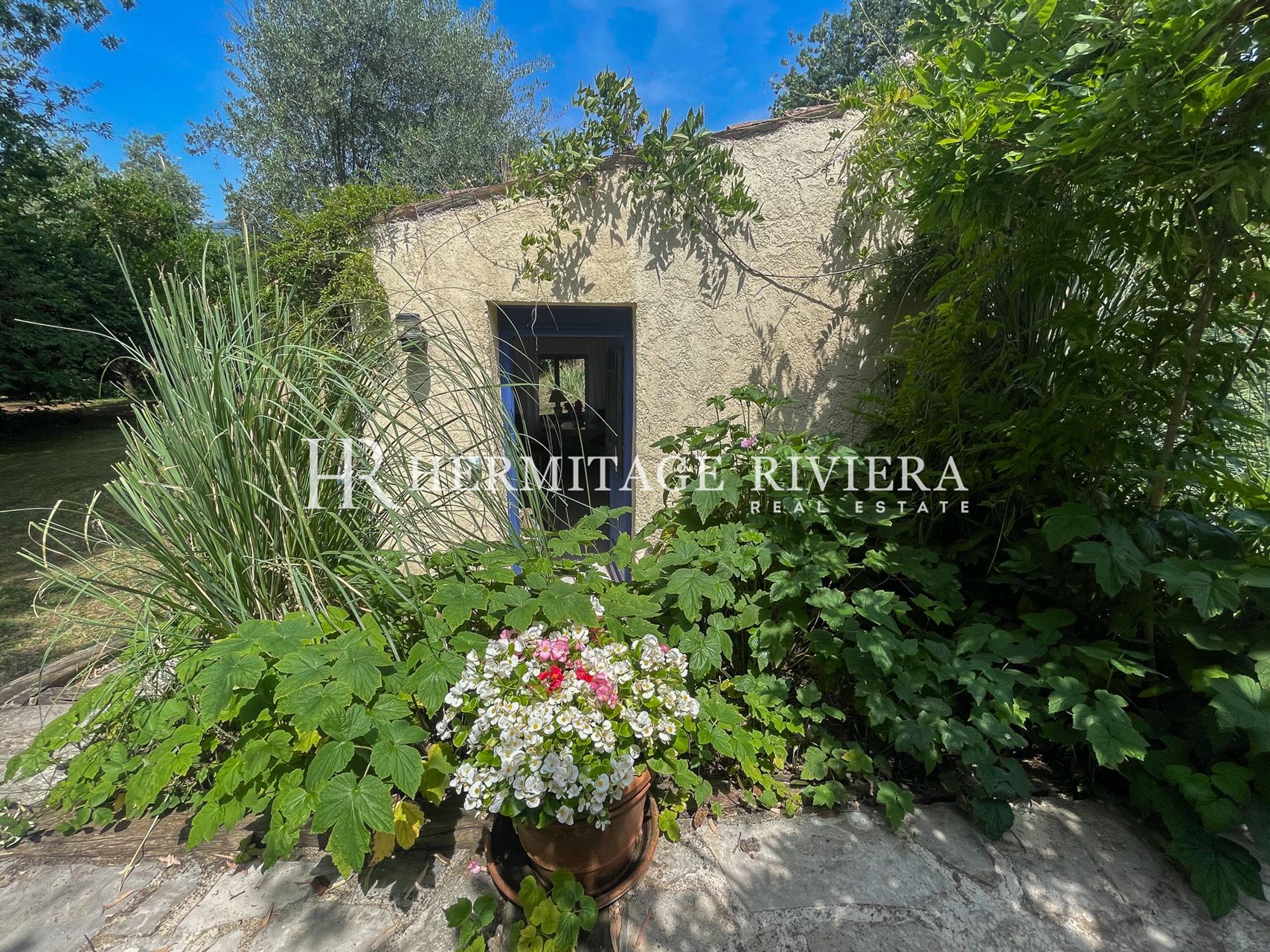 Villa i Vence Rummeligt hjem på rolig, flad og stor grund (billede 33)