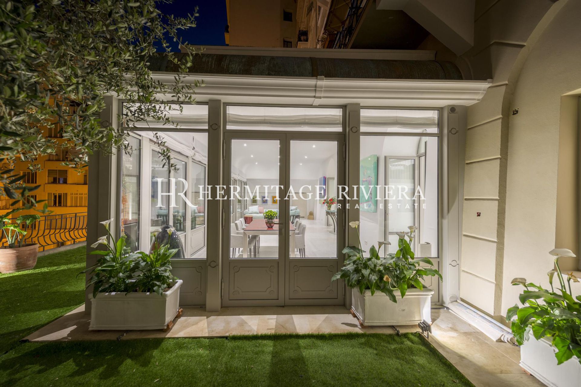 3 bedroom apartment - Luxury apartment - Terrace (image 19)