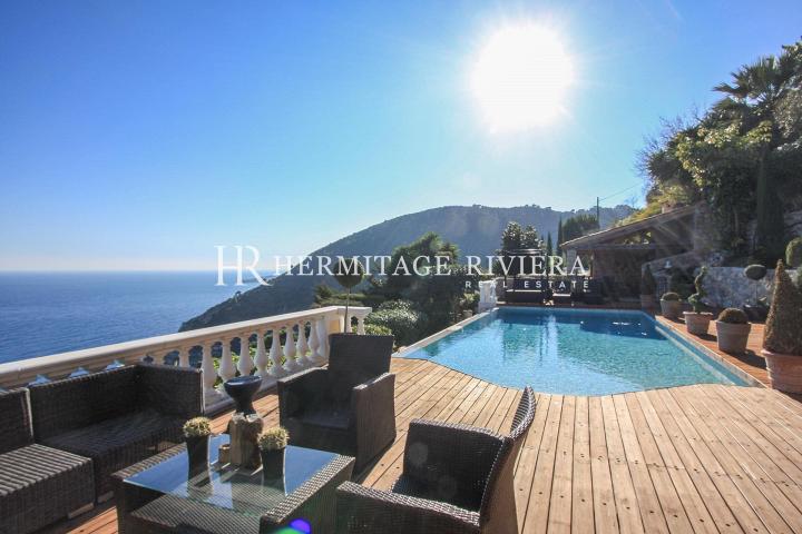 Beautiful property with plunging views of the bay of Eze (image 2)