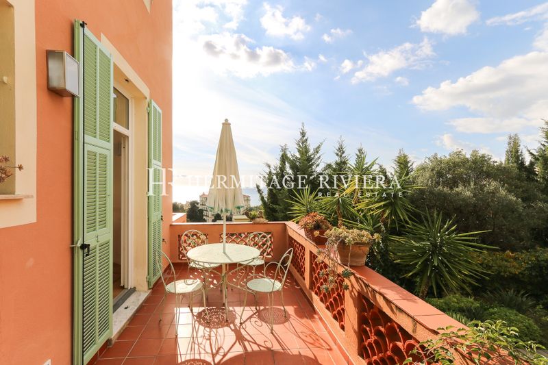 Belle Epoque-villa - Havsutsikt - Renoverad