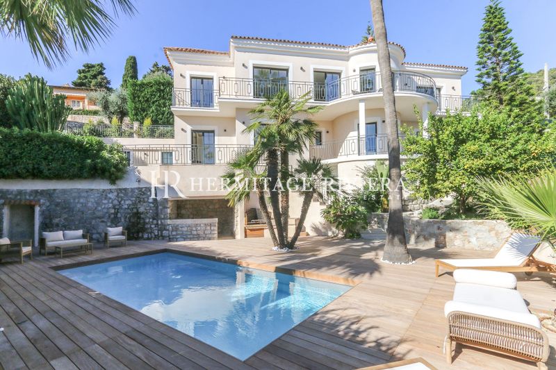 Komplett renovierte Villa – Meerblick – In der Nähe von Monaco