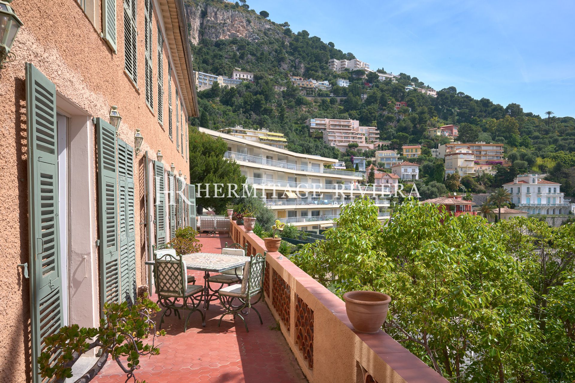 3 bedroom apartment - Historic residence - Overlooking the bay - Terrace (image 3)
