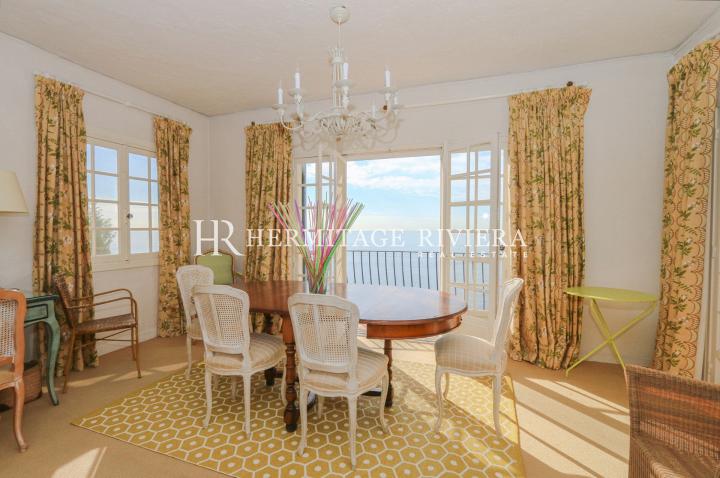Exceptional location with direct access to the sea (image 8)