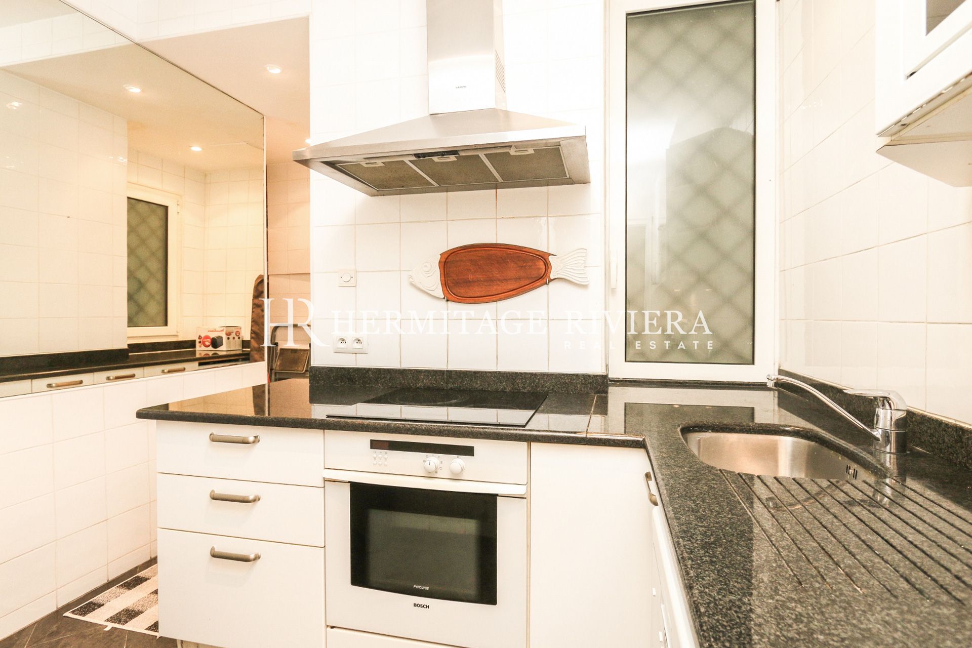 Appartamento con 4 camere da letto - Vicino a Monaco - Terrazza - Vista mare (immagine 11)