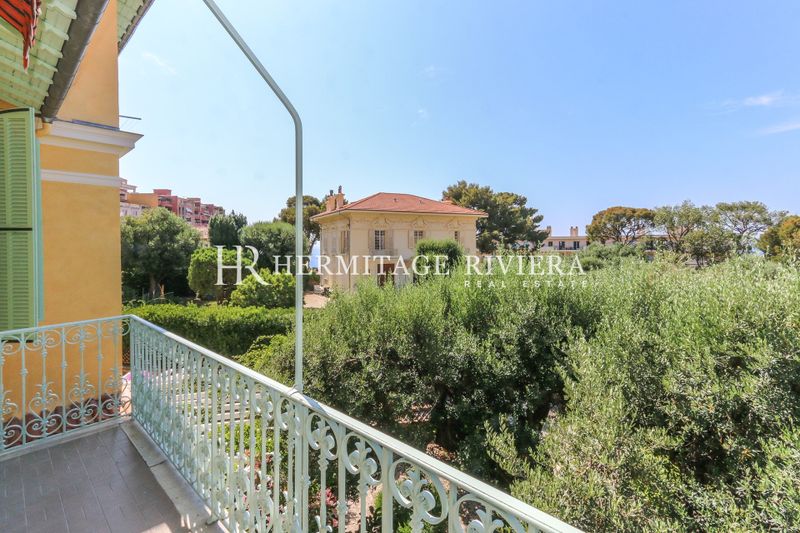 Exceptional apartment in the heart of Cap d'Ail 