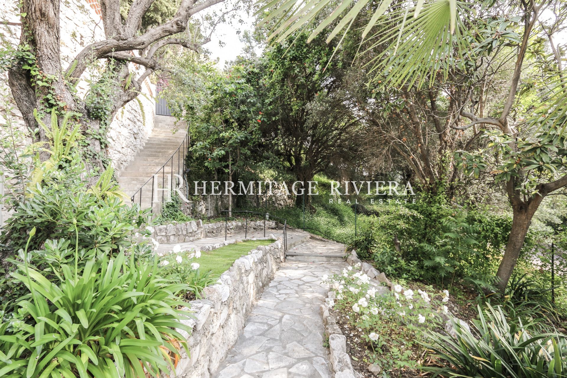 Appartamento con 4 camere da letto - Vicino a Monaco - Terrazza - Vista mare (immagine 16)