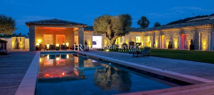 Modern property close to the beach and the center of Saint Tropez (image 6)