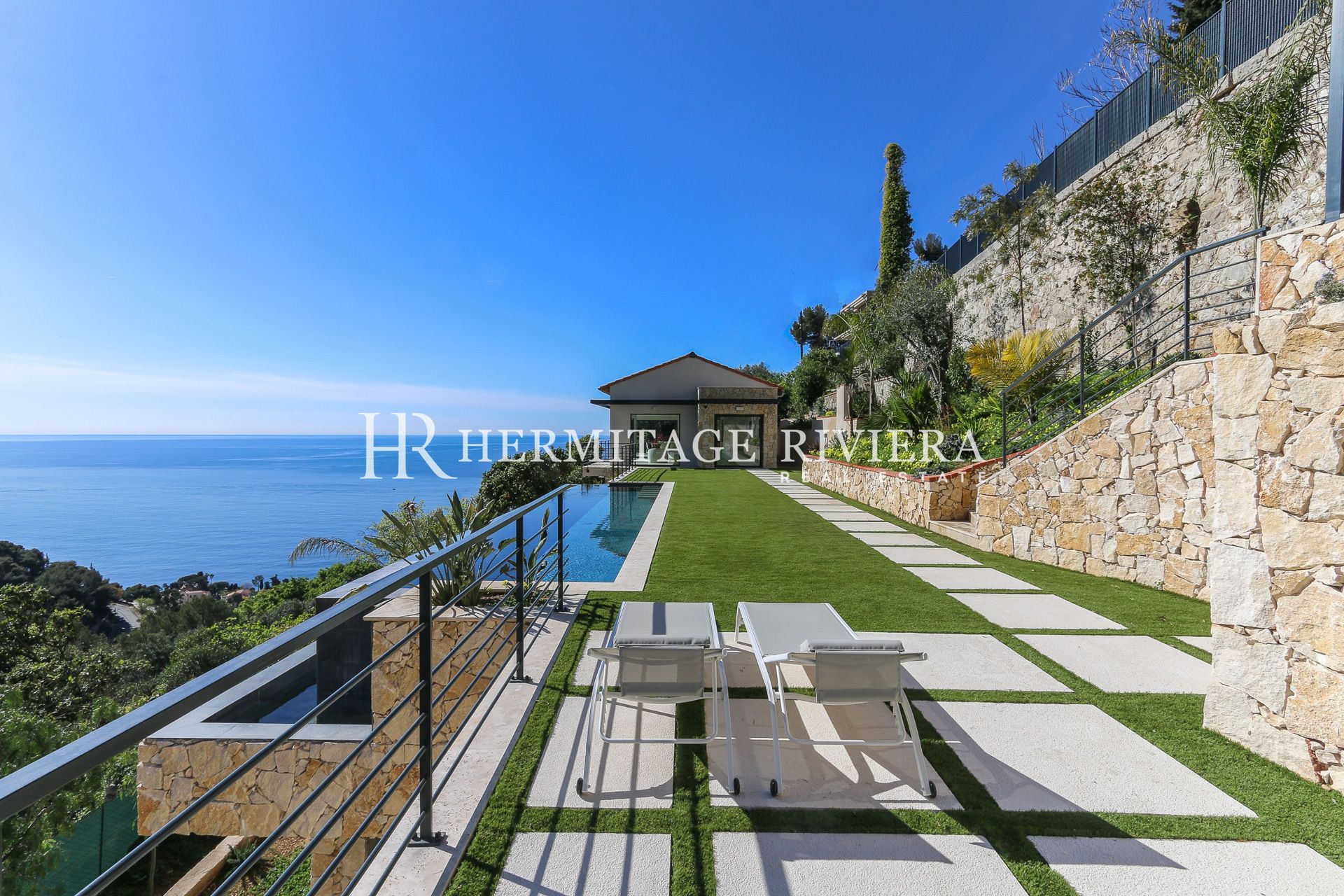 Villa in Roquebrune-Cap-Martin New villa - sea view calme close Monaco (image 3)