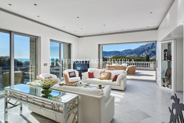 Penthouse in extraordinary setting in the private domain (image 7)