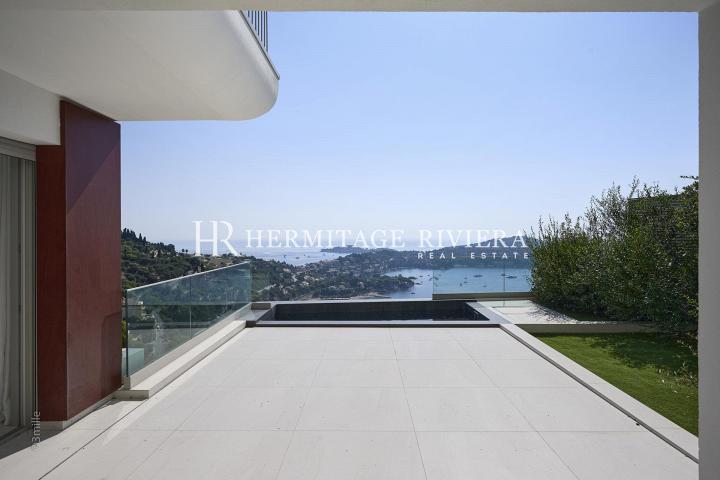 Exceptional architecture overlooking the Bay of Villefranche in Villefranche-sur-Mer (image 5)