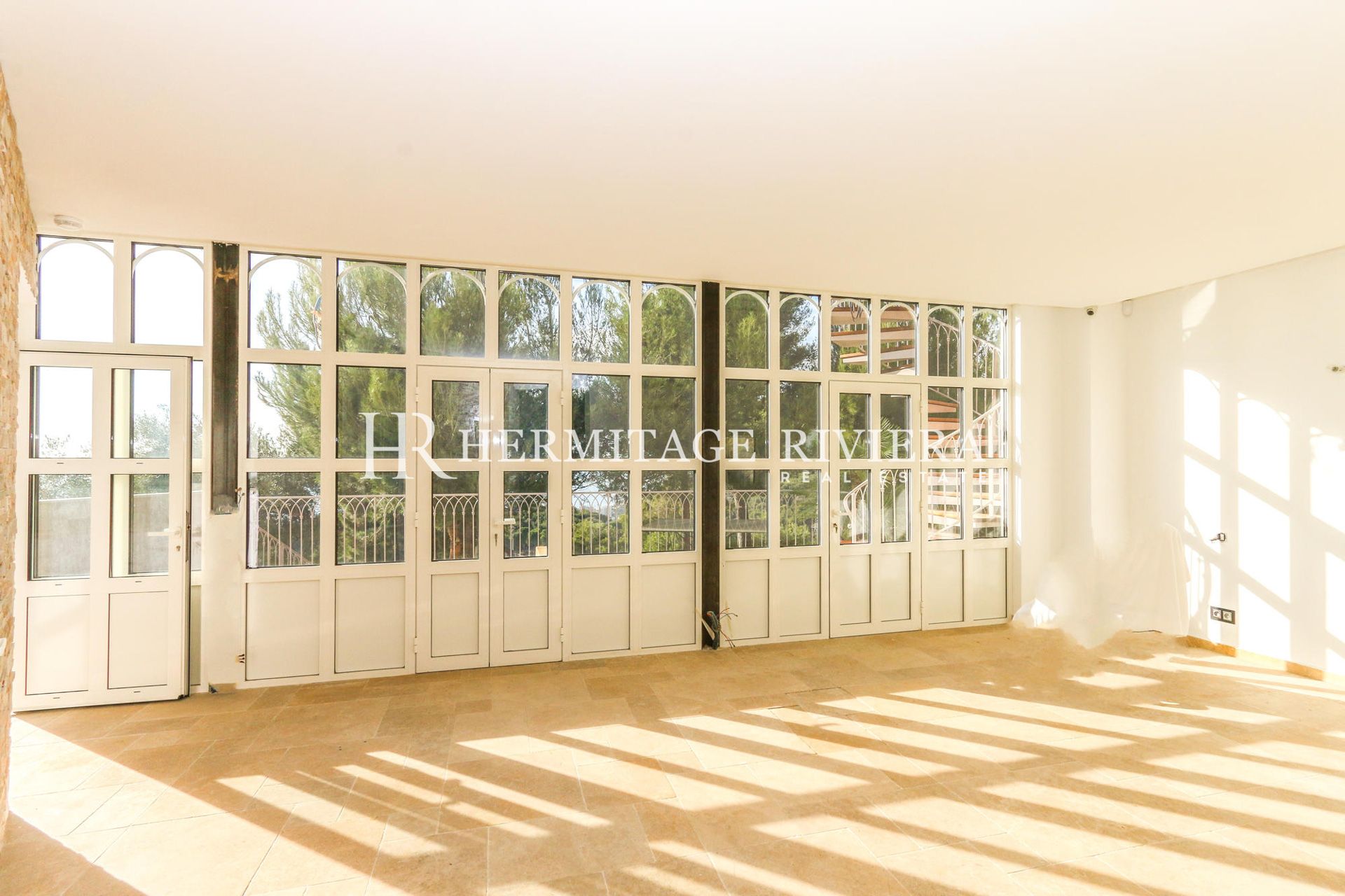 Property of two villas - Сlose Monaco - Sea views (image 15)
