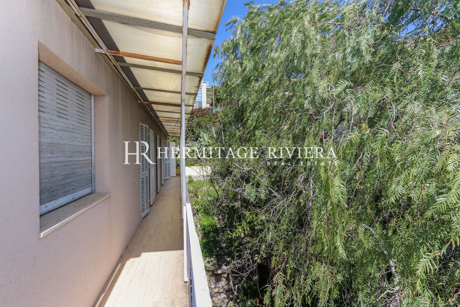 Villa to renovate - Sea view - Possible extention (image 5)
