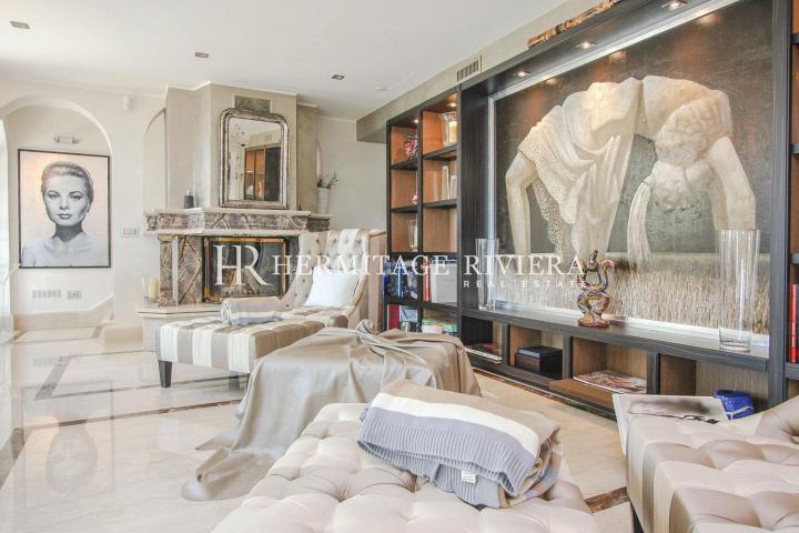 Luxuriously appointed property looking over Monaco (image 12)