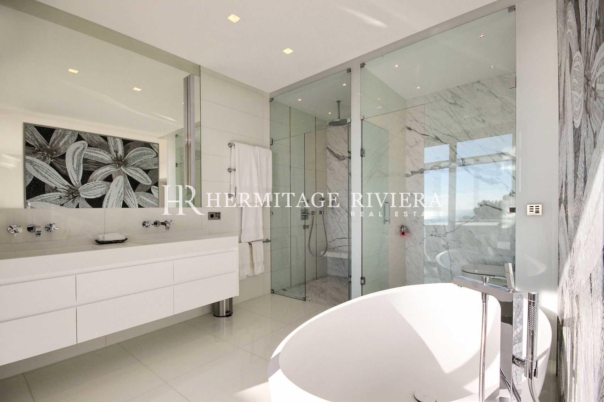 Modern villa - Sea view - Pool (image 19)