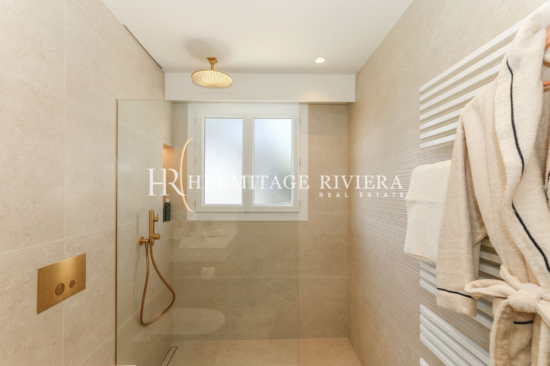 Renovated - Top floor apartment - Sea view -Terrace (image 14)